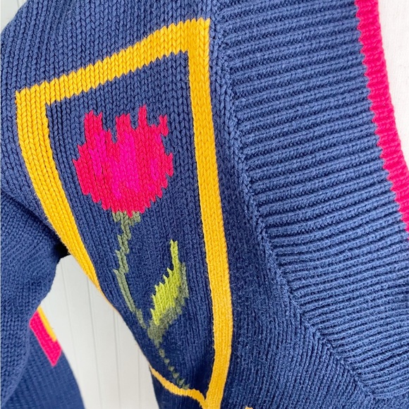 Mexx Europe Vintage Oversized Knit V-neck Sweater Navy Blue Tulip Flower Print - Picture 5 of 9